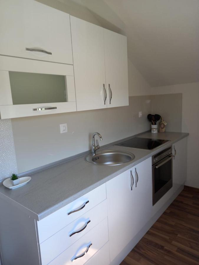 Apartmani Kaic Livno Ngoại thất bức ảnh